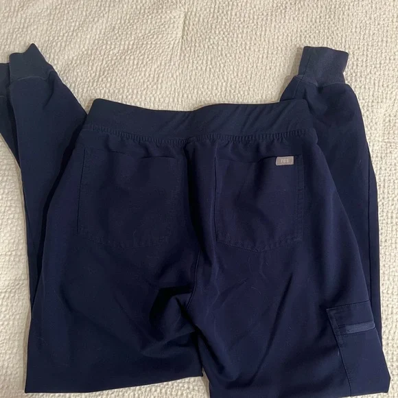 Figs Womens Zamora Joggers  in Navy Blue - Picture 3 of 4